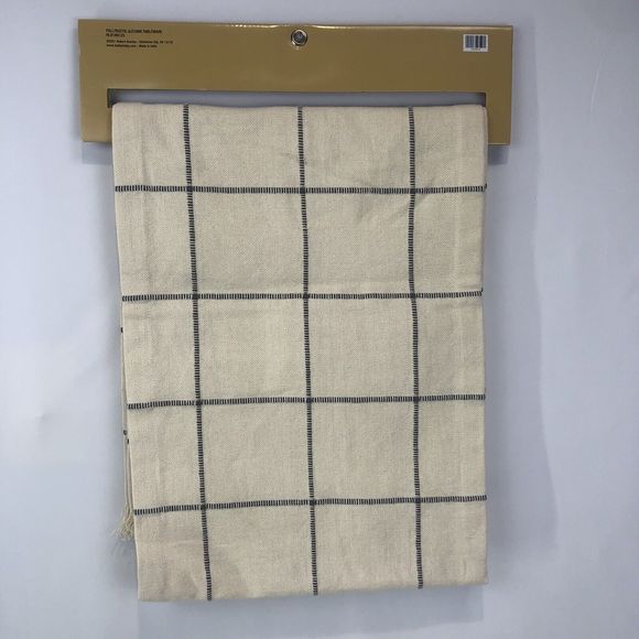 TABLE RUNNER - Picture 6 of 8